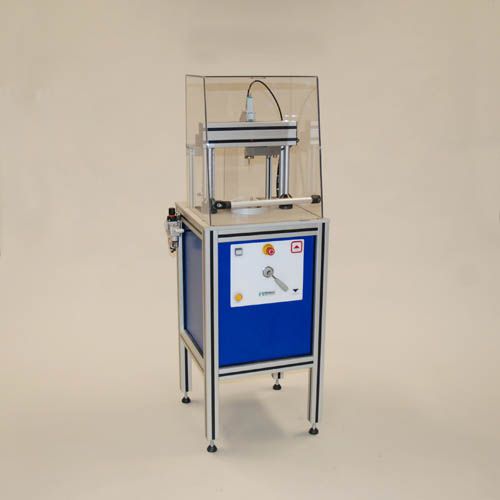 08.67 Compression Test Apparatus